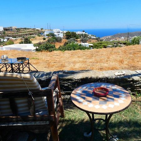 Апарт отель Το Κατἑ Артемон Экстерьер фото